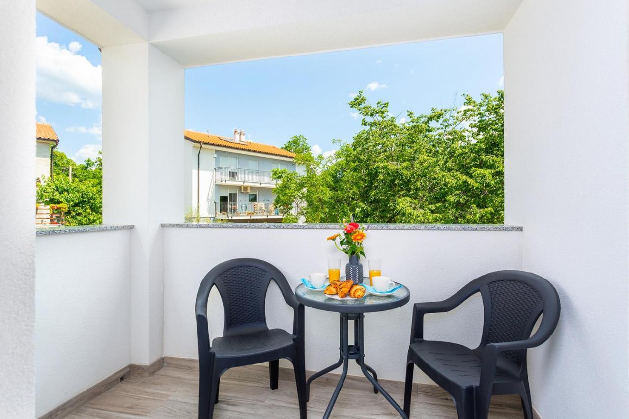 Kvarner Bay 4* - Apartments 1 & 3 Rijeka Bagian luar foto